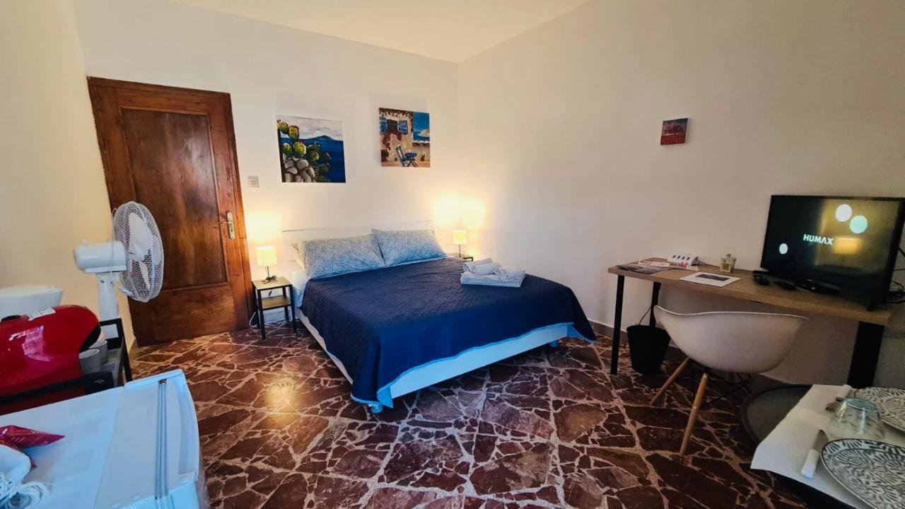 A Punta Terra Isnello Bed & Breakfast Eksteriør bilde